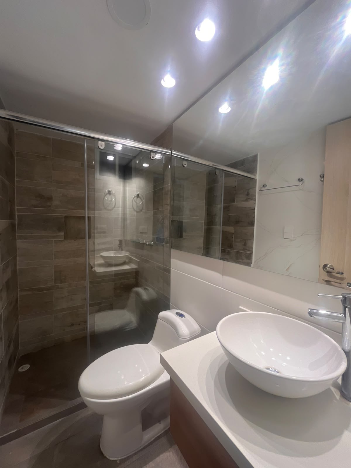 APARTAMENTO EDIFICIO DUO